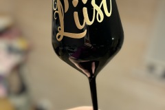 24-10-01-21-00-26-1723